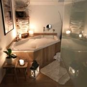 Jennys-Badezimmer-Schaumbad Jennys gemütliches Badezimmer