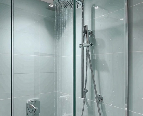 dusche mit laufendem wasser