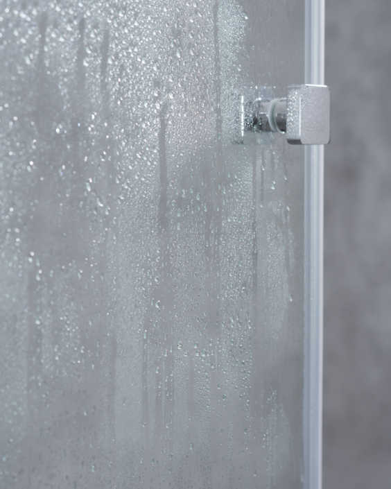 wassertropfen-lotuseffekt Wassertropfen Lotuseffekt am Glas