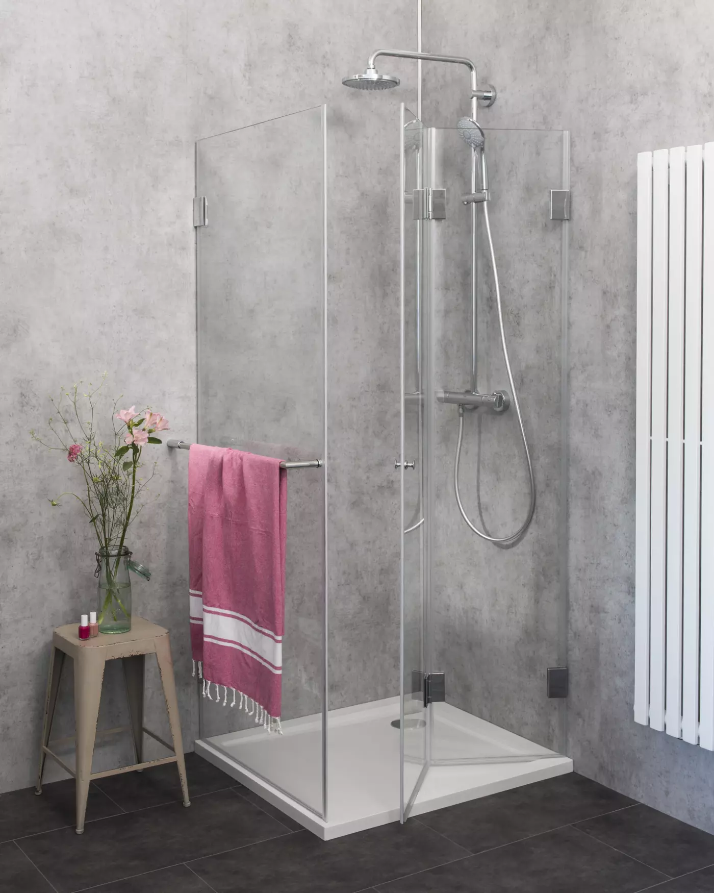 Eckdusche Falttür mit Festwand 80x80 & Duschwanne