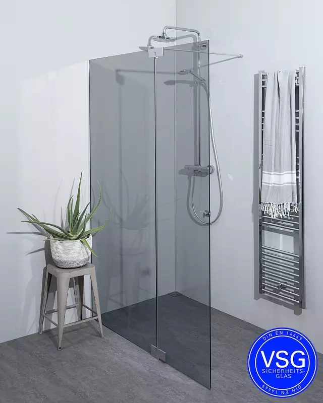 VSG Walk In Dusche: Festwand mit Klappteil und Wandprofil, Maßanfertigung