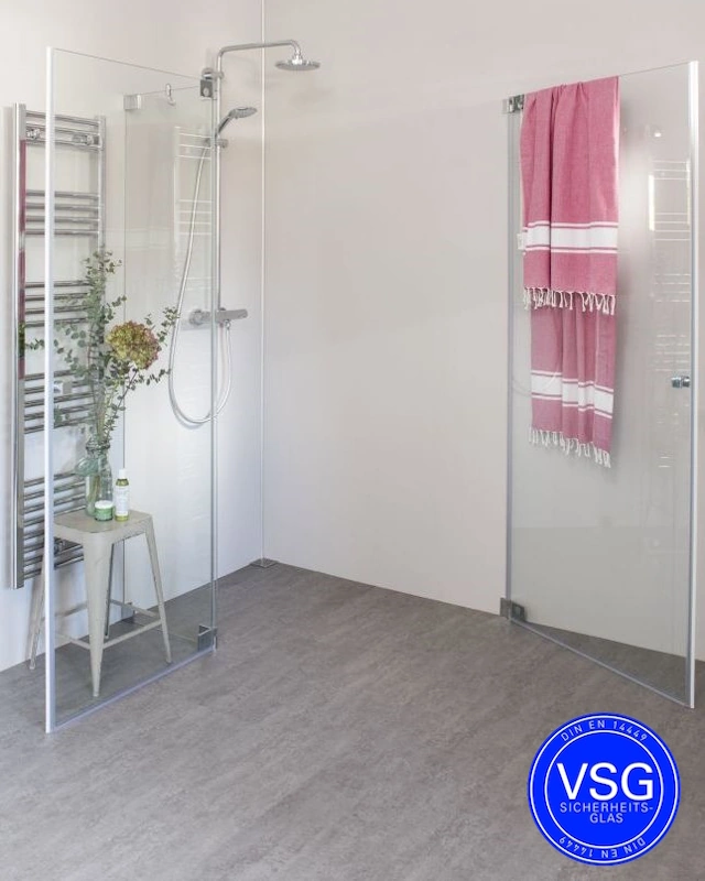 VSG Duschkabine mit Pendeltür an Wand und Pendeltür an Festteil nach Maß