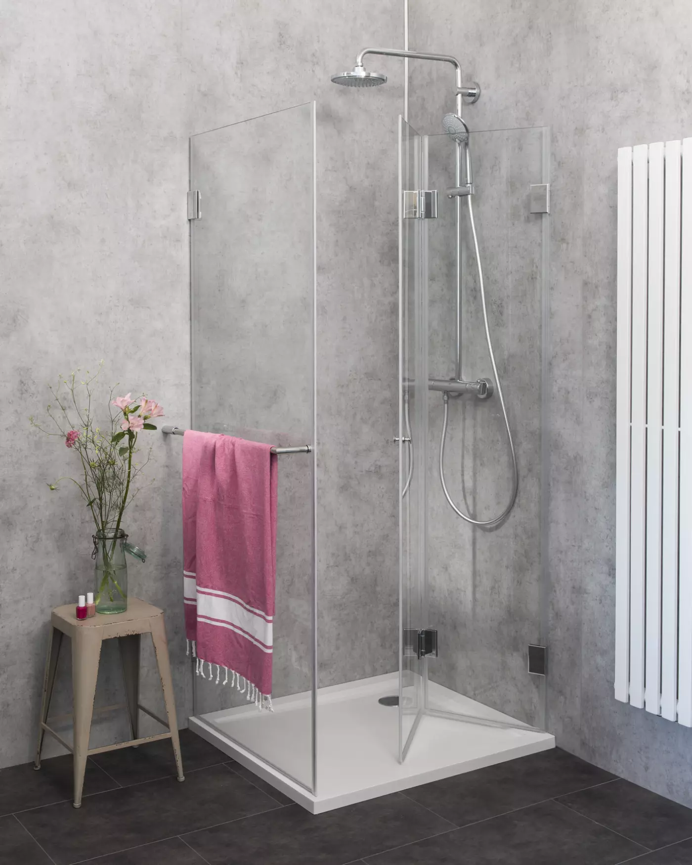 Eckdusche Falttür mit Festwand 80x80 & Duschwanne