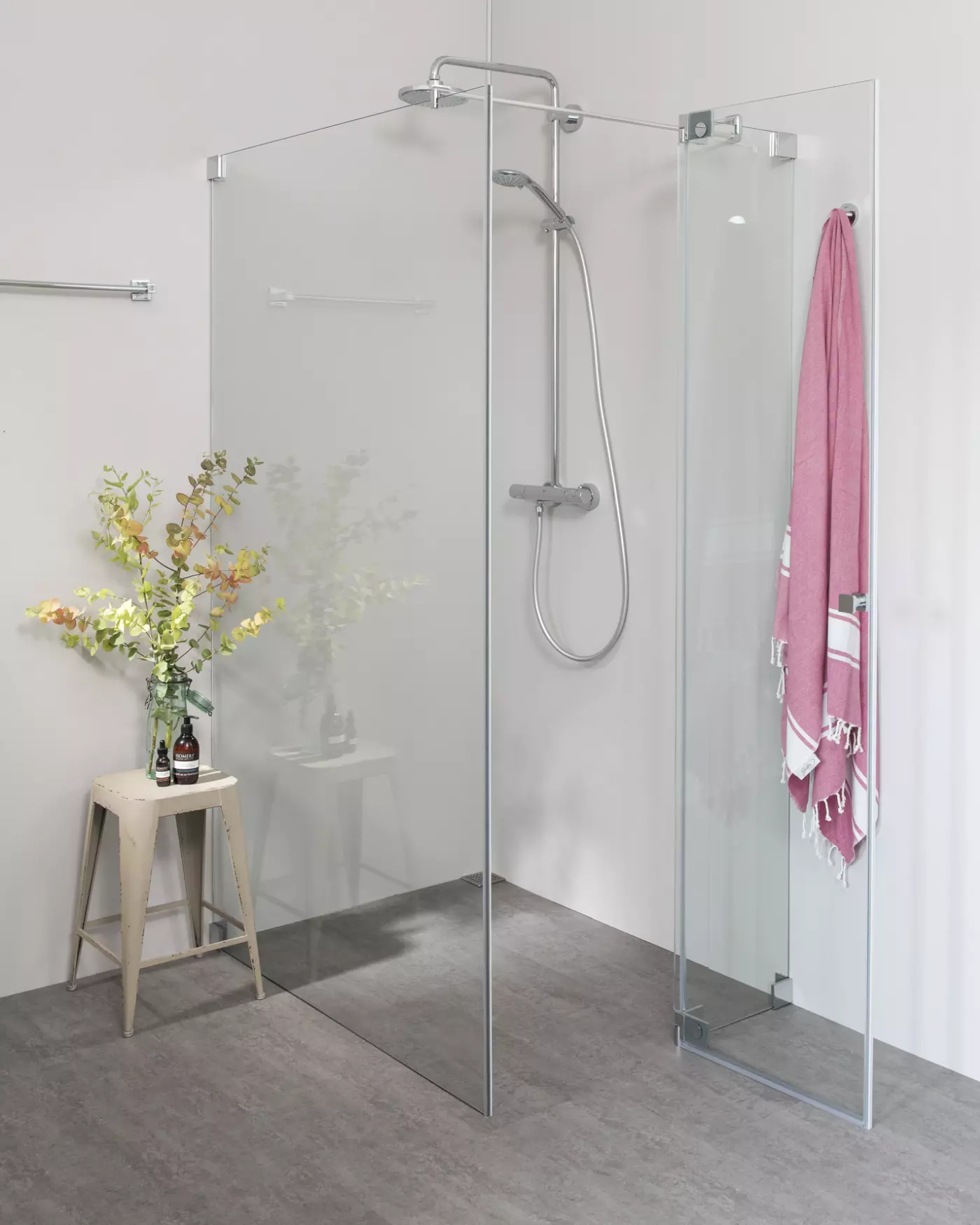 Eckdusche 120x80 Pendeltür und Festwand groß & Duschwanne