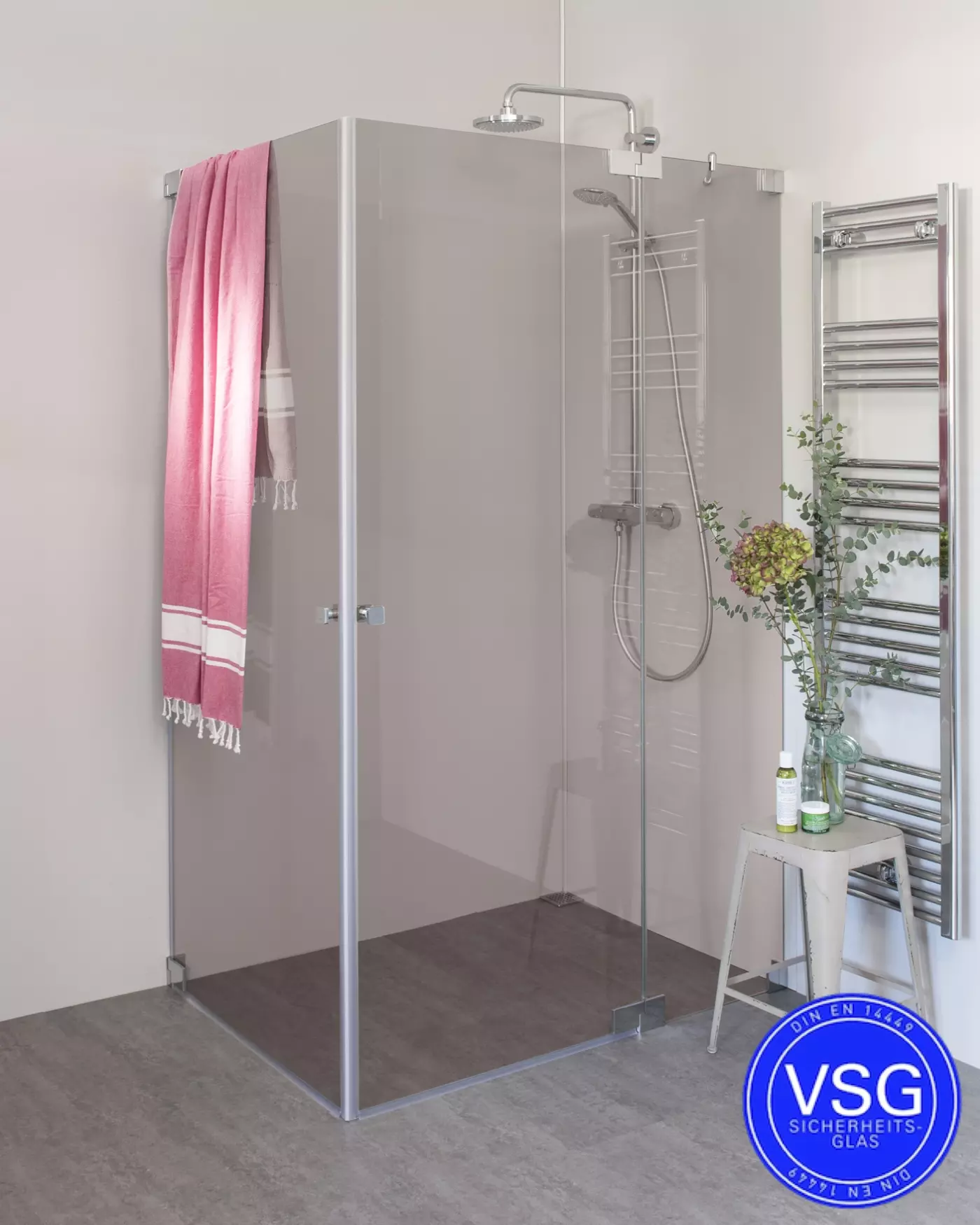 VSG Duschkabine mit Pendeltür an Wand und Pendeltür an Festteil nach Maß