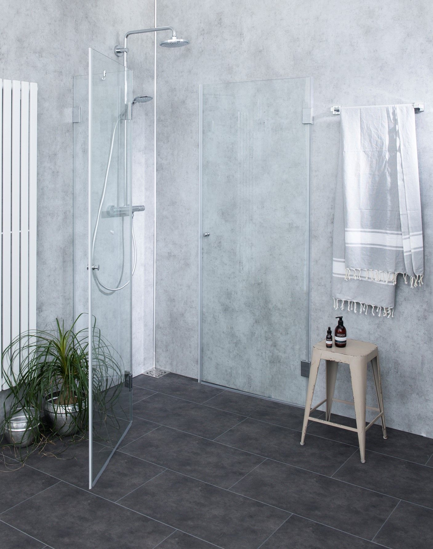 Eck-Dusche mit 2 Türen ESG Glas H=195cm